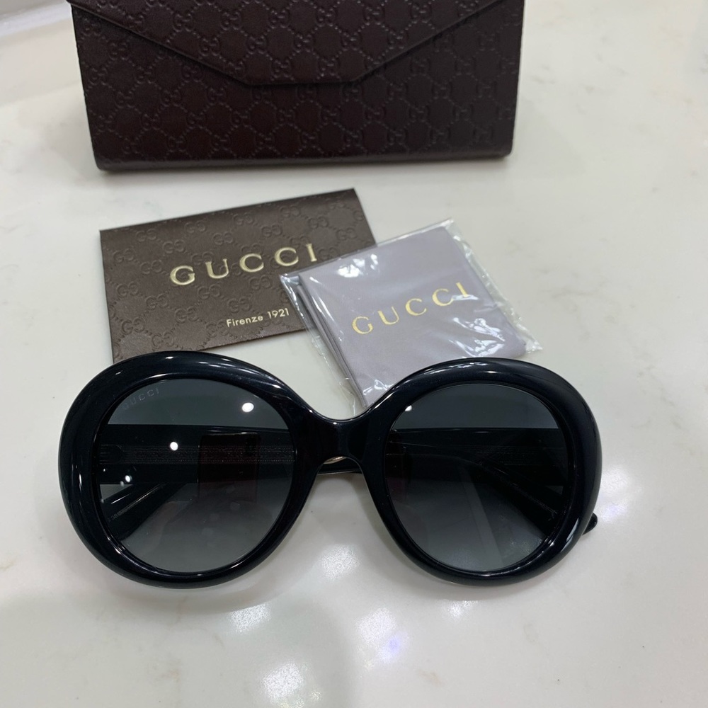 Gucci Black GG NWT Sunglasses - Picture 2 of 11